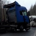 Leningradi oblastis toimus ränk liiklusõnnetus, 10 inimest hukkus