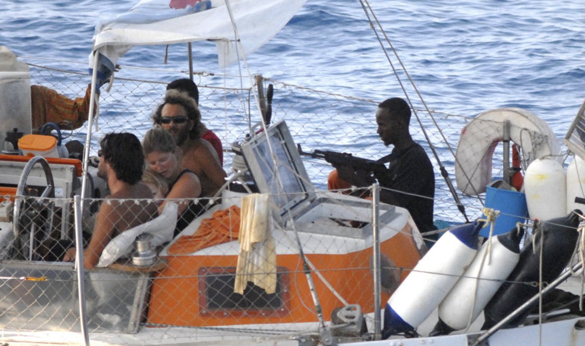 2009: piraadid on võtnud pantvangi Prantsuse jahtlaeva meeskonna.