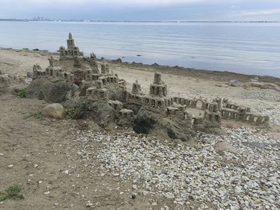 Песочный замок в Пирита