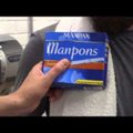 PAROODIAVIDEO: Ülimatšo! Kuidas reklaamitaks telekas tampoone, kui neid vajaksid hoopis mehed?