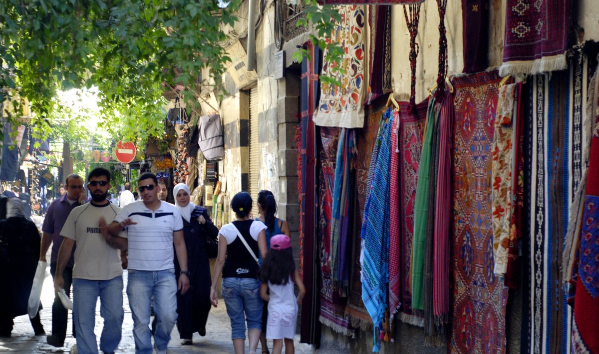 Damaskuse turg aastal 2010. Damaskus on Süüria pealinn. Kuulub maailma vanimate linnade hulka.  