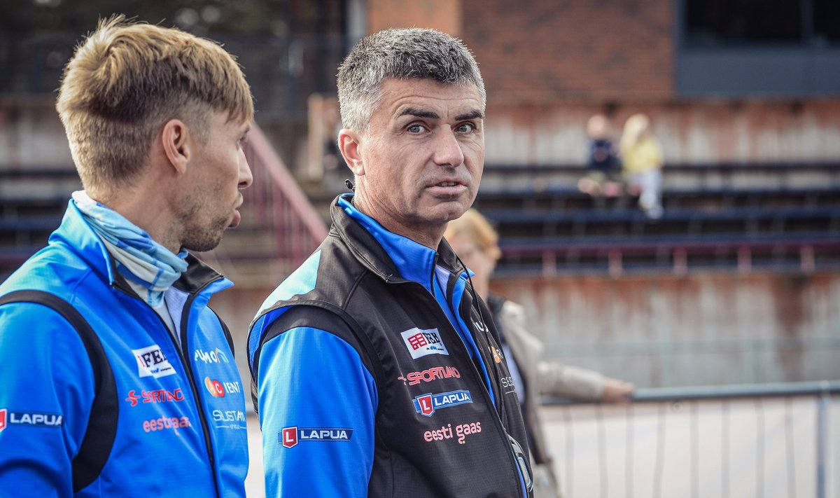 Eesti koondise valgevenelasest peatreenerit Fjodor Svobodat (paremal) võistluskeeld ei puuduta.