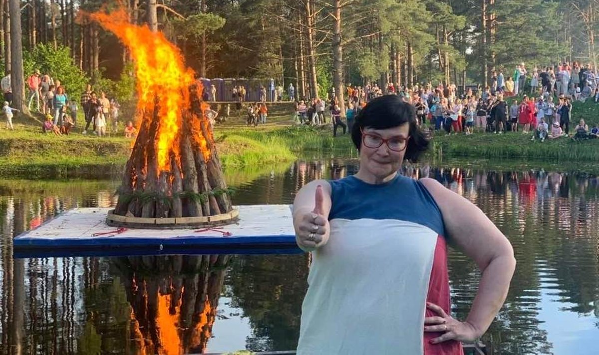 Narva linnapea Katri Raik Narva jaanitulel.
