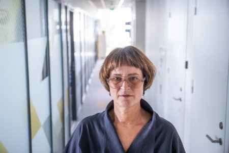 Министр социальной защиты Сигне Рийсало обращает внимание на то, что эстонское государство прикладывает большие усилия, в том числе вкладывается финансово, чтобы помочь травмированным украинцам справиться. В том числе взрослым, но в первую очередь детям и подросткам, предлагается психологическую помощь.