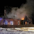 FOTOD | Viljandimaal hukkus suure elumaja põlengus üks inimene
