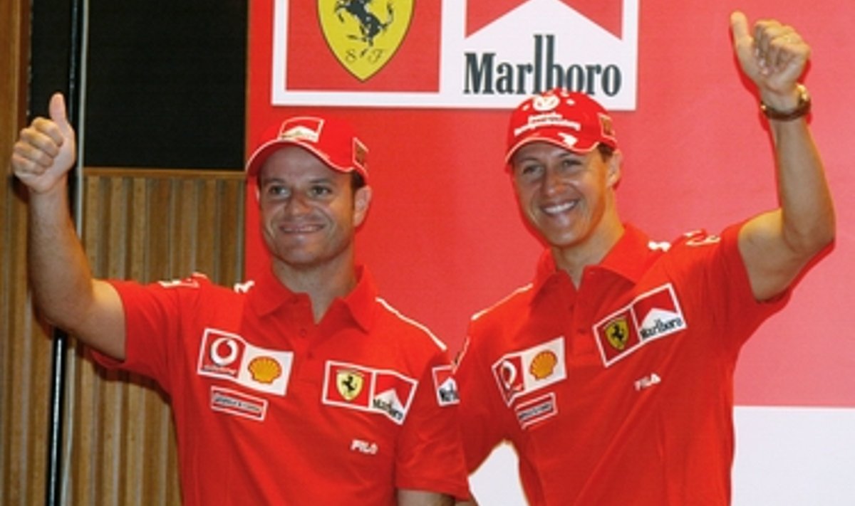 Rubens Barrichello ja Michael Schumacher Malaisia GP-l