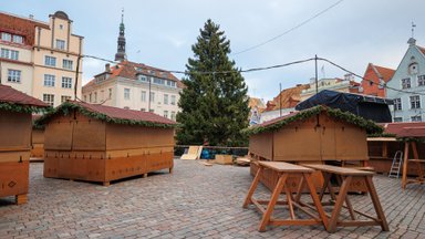 Jõuluilu maksab kena kopika. Jõulukuused läksid Eesti linnadele maksma kümneid tuhandeid eurosid 