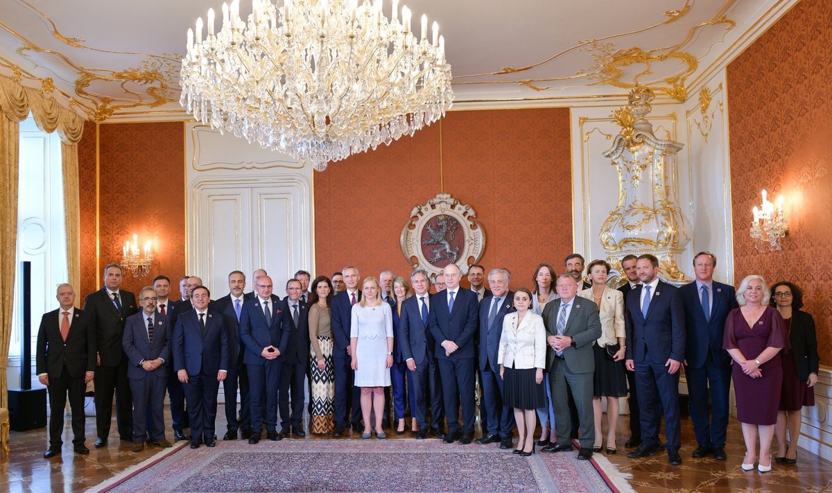 NATO välisministrite kohtumine Prahas