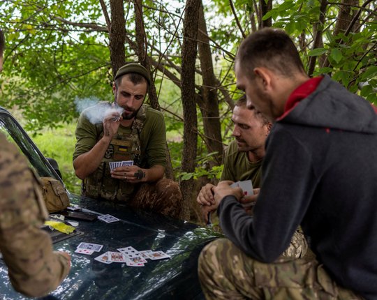 Veel üks probleem. Ukraina peab võitlust hasartmängude vastu ja keelas need sõjaväelastele