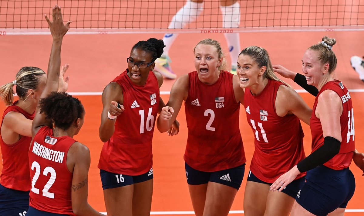 USA naiskond tuli Tokyo võrkpalliturniiril olümpiavõitjaks.