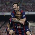 Üllatav pööre: Dani Alves sõlmis Barcelonaga uue lepingu