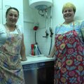 Väike Kihnu koolisöökla sai kokkade abiga uue nõudepesumasina