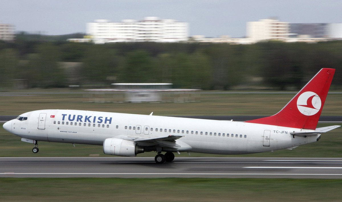 TURKEY-AIRLINE-AEROSPACE-COMPANY-CONTRACT-THY-BOEING-AIRBUS-FILE