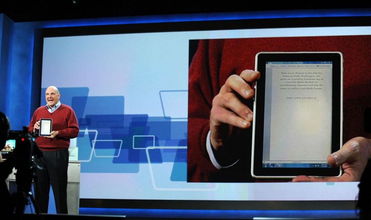 Microsofti Ballmer jaanuaris CES-messil HP Slate'i tutvustamas...