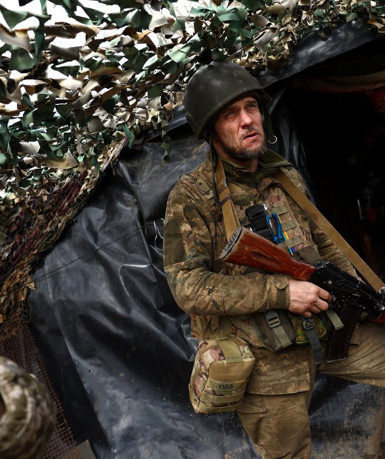 Ukraine sõjaväelased Donetski rindel. Foto tehtud 4. aprillil 2023. 