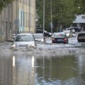DELFI FOTOD ja VIDEO: Paduvihm põhjustas Tallinna kesklinnas taas uputuse
