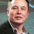Elon Muskil on uuenduslik idee, kuidas Tesla kiiruga palju rohkem autosid tootma panna