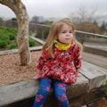Haruldase geneetilise haigusega pisitüdruk sõitis Lastefondi annetajate toel uuringutele Hispaaniasse