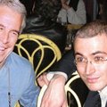 Правда ли, что в списках людей, причастных к педофильскому делу Джеффри Эпштейна, фигурирует Михаил Ходорковский?
