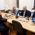 ФОТО DELFI: Только один член партии Оюланд пришел на переговоры с Консервативной народной партией Эстонии