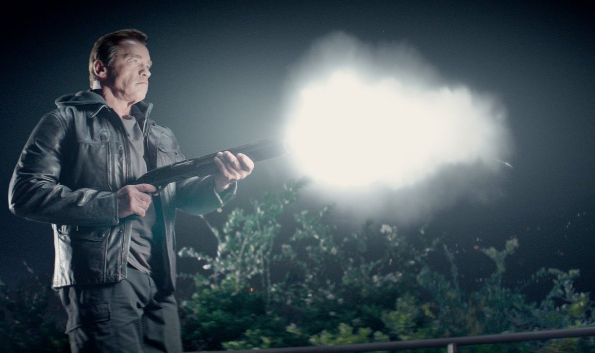 Arnold Schwarzenegger (pildil) näitab, et suudab endiselt löömameest mängida. Vaataja hinnata jääb, kas see on ka huvitav.