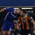 VIDEO: Chelsea ja Hull City mehed põrkasid peadpidi kokku, mäng jäi kauaks seisma