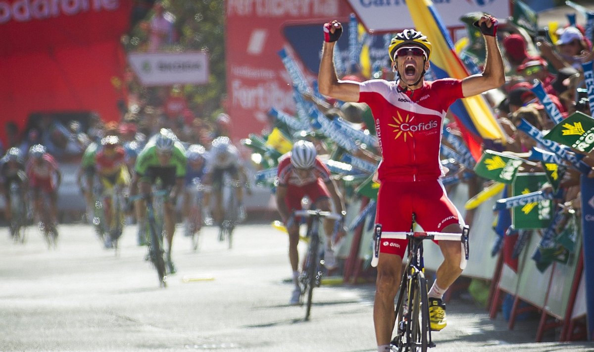 Daniel Navarro võidab Vueltal etapi