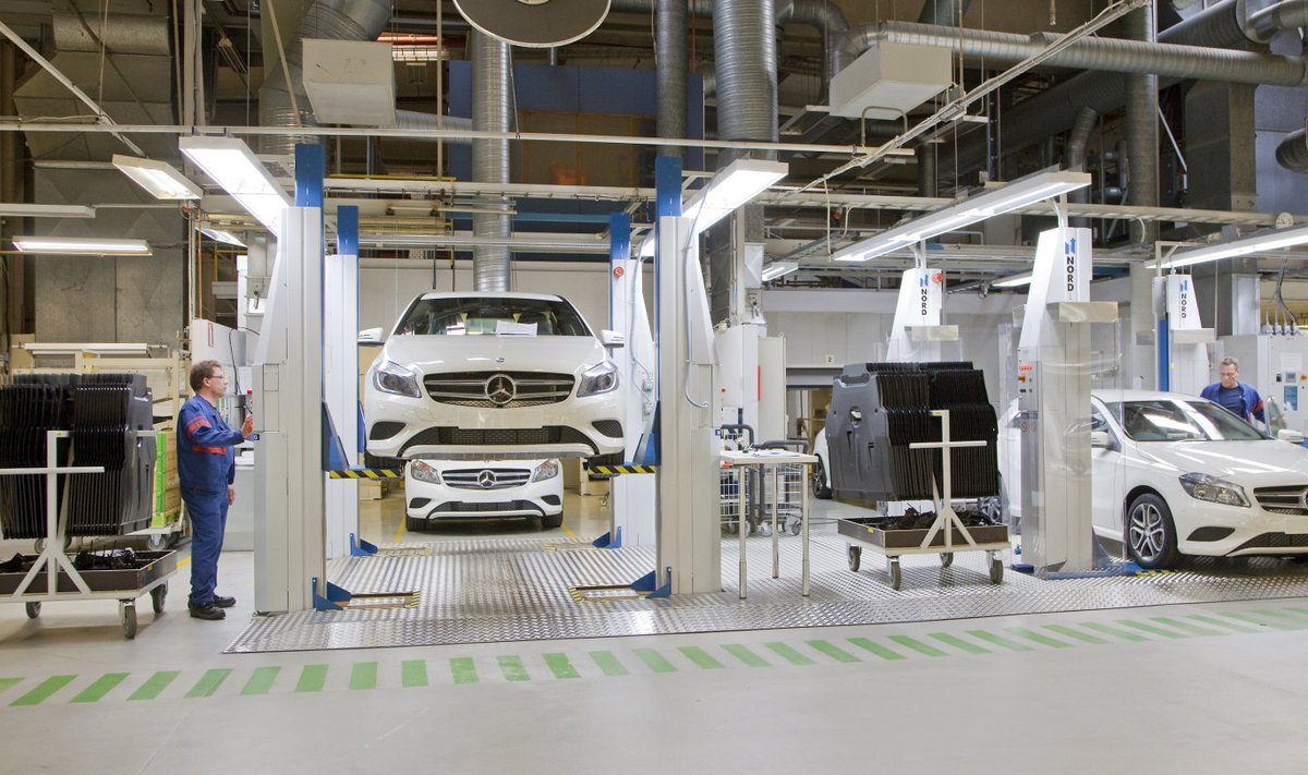 Euroala tööstus on hoos. Pildil Mercedeste lõppkontroll Valmeti koostetehases Soomes.