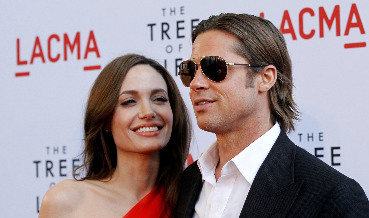 Pitt and Jolie pose at the premiere of "The Tree of Life" at LACMA in Los Angeles