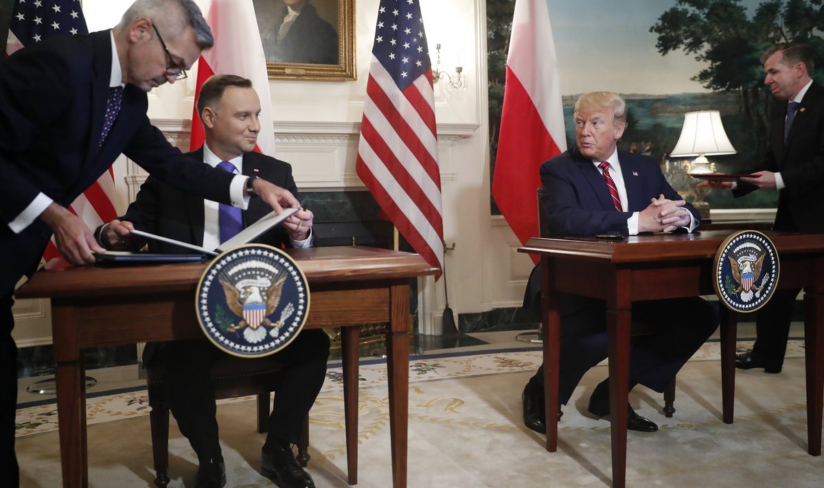 Andrzej Duda ja Donald Trumpi deklaratsiooni järgi tulevad Poolasse Predatori droonid ja tuhat USA lisasõdurit.