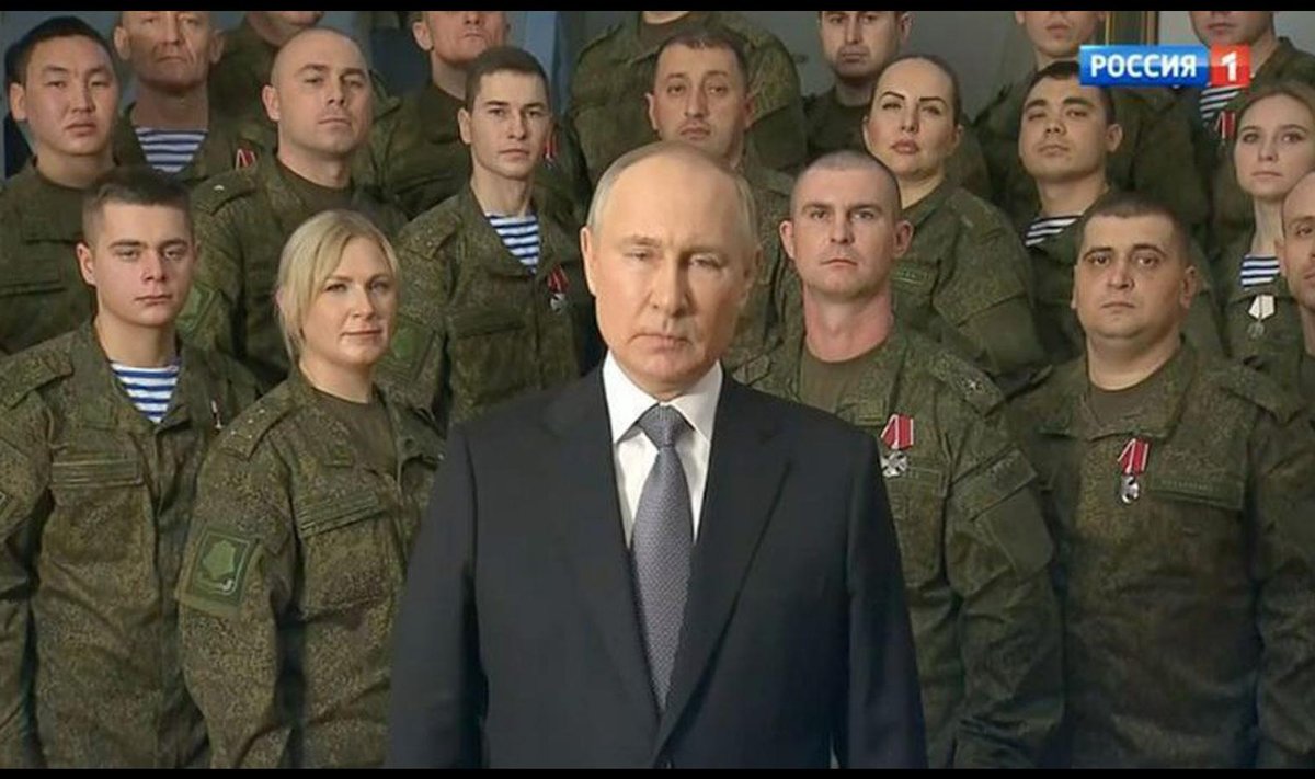 Скриншот новогоднего обращения Путина, 31 декабря 2022. Телеканал «Россия-1»