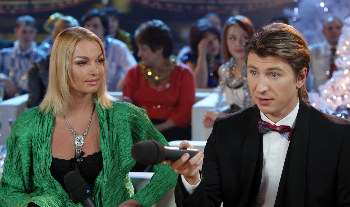 Anastasiya Volochkova and Alexei Yagudin during filming of Dobry Vecher Moskva New Year's Eve show