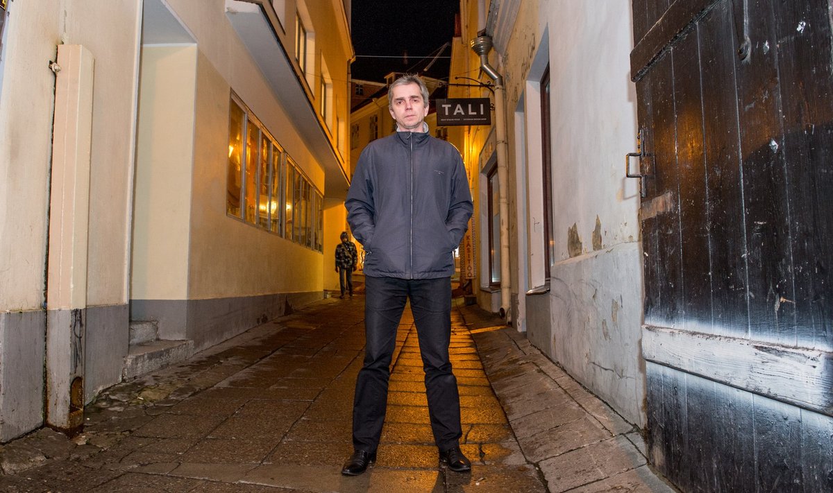 Senine peatoimetaja Kaarel Tarand on Sirbi toimetuses Tallinnas Voorimehe tänaval ametis viimast nädalat.