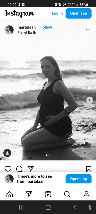 KAUNIS Marta Laan tegi lapseootel olles fotosessiooni.