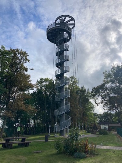 Krekenavos parkase pilvelõhkuja