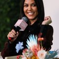 KLÕPS | Ohtlik büst! Kourtney Kardashian näitas napis bikiinis ohtlikke kurve