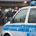 Berliinis sõitis politsei taga aetud auto trepist alla metroosse