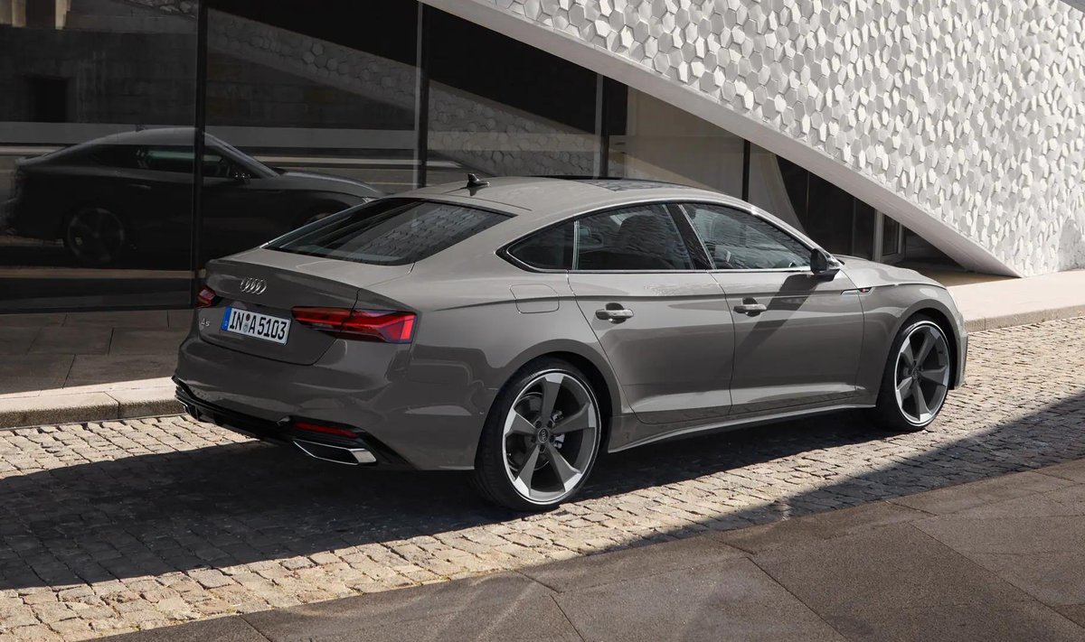 Audi A5 tõusis üllatuslikult automüügi esikolmikusse