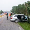 FOTOD SÜNDMUSPAIGALT | Saaremaal hukkus raskes liiklusõnnetuses noor mees