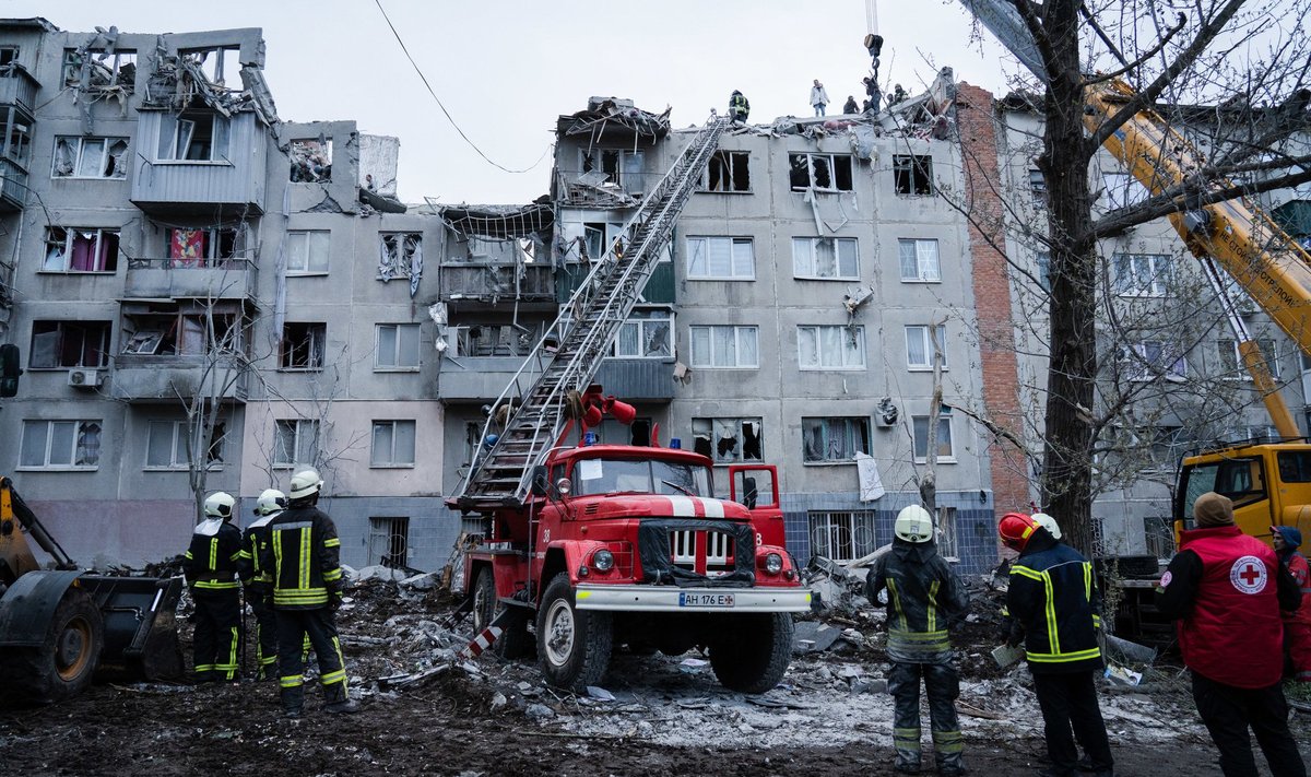 OTSEBLOGI | Ukraina peaminister lubab pealetungi lähiajal. Slavjansk toibub  jõhkrast raketilöögist - Delfi