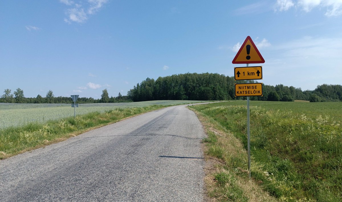 Katselõigud on vähemalt kilomeetri pikkused ja tähistatud.