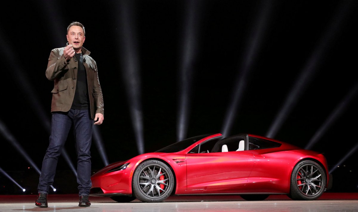 Elon Musk 2017. a novembris Roadster 2 esitlusel (foto: REUTERS / Scanpix)
