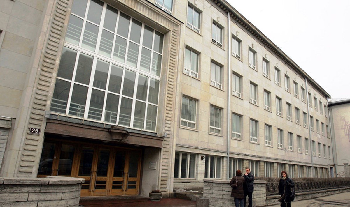 Tallinna Ülikooli valmisnimekirjades on hetkel 12 erakondliku taustaga tudengit