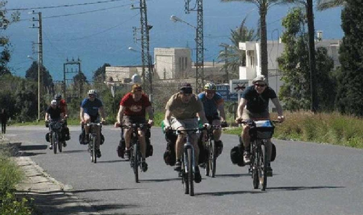Saatuslik reis: Üks väheseid pilte, mis kadunud ratturitest Liibanonis tehti. (lebanese-forces.com)