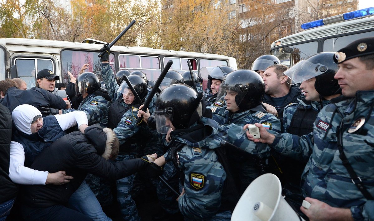 Moskvas läks politsei ja meeleavaldajate vahel lööminguks