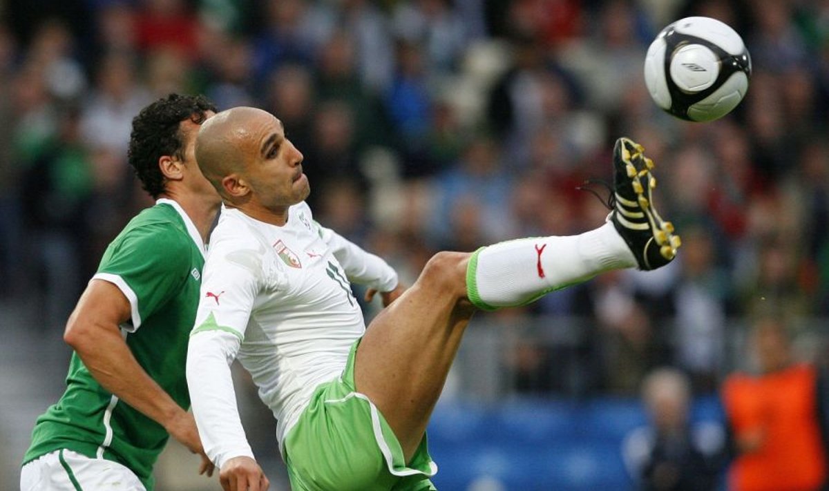 Alzeeria jalgpallur Rafik Djebbour mängus Iirimaaga