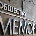 Moskvas toimusid läbiotsimised „natsismi rehabiliteerimises“ süüdistatavate likvideeritud organisatsiooni Memorial töötajate juures