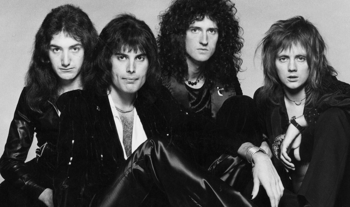 Vasakult paremale: John Deacon, Freddie Mercury, Brian May, Roger Talyor.