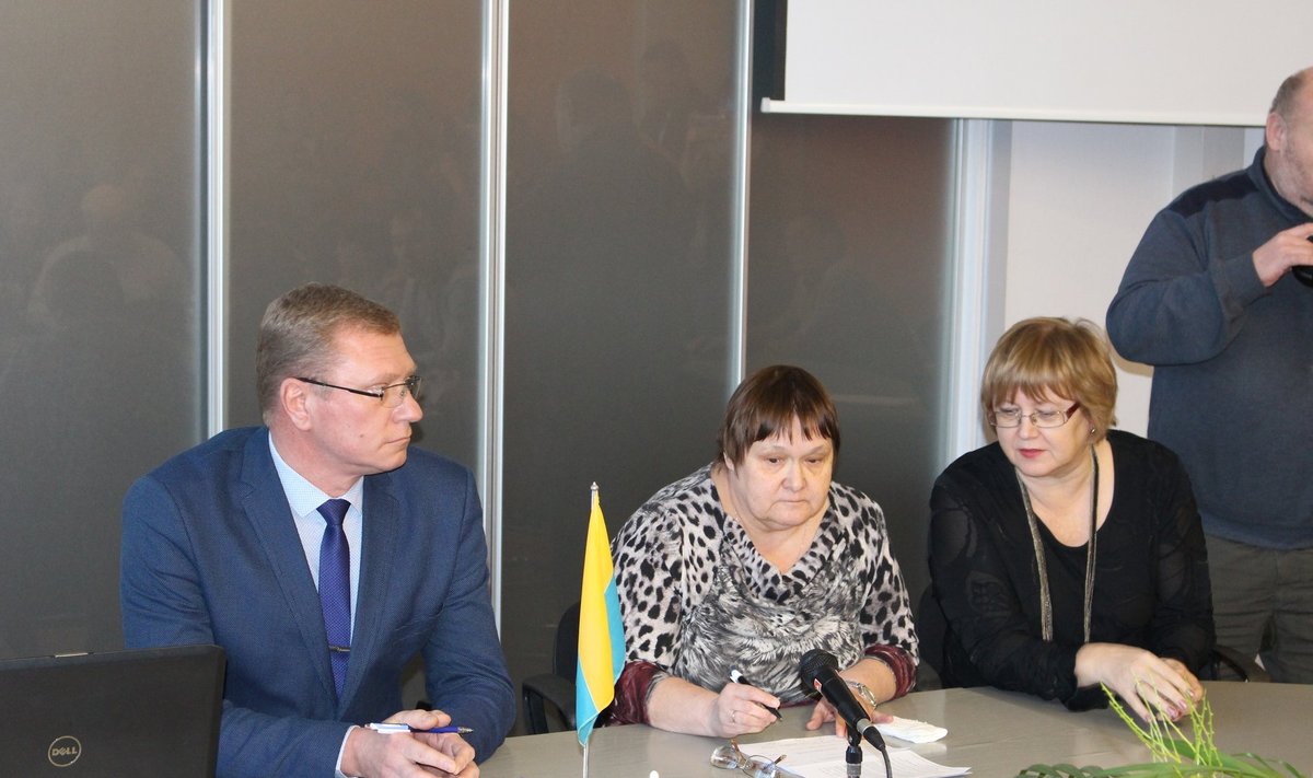 Umbusalduse avaldamine Narva linnavolikogu esimehele.       