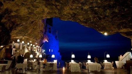 Maailmakuulus Itaalia kaljurestoran ehk Ristorante Grotta Palazzese.